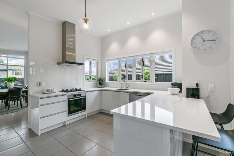 Photo of property in 18 Trinidad Place, Flagstaff, Hamilton, 3210