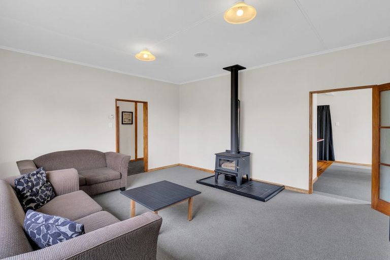 Photo of property in 27 Moore Avenue, Tawhero, Whanganui, 4501