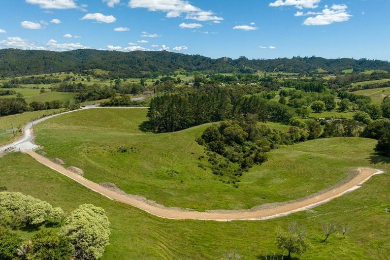 Photo of property in 19 Toots Drive, Kawakawa, 0282