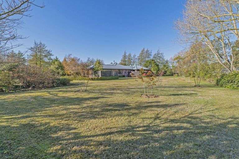 Photo of property in 12 Dawn Place, Kirwee, Darfield, 7571