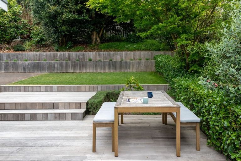 Photo of property in 2/56 Vincent Street, Howick, Auckland, 2014