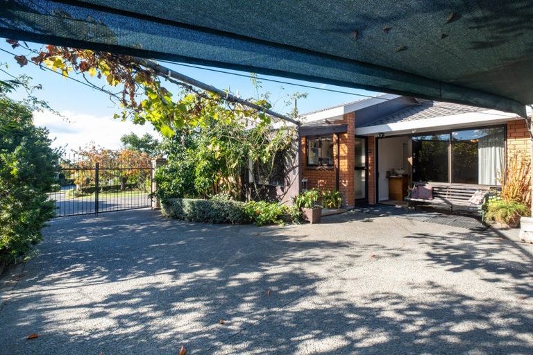 Photo of property in 4 Te Puna Place, Havelock North, 4130