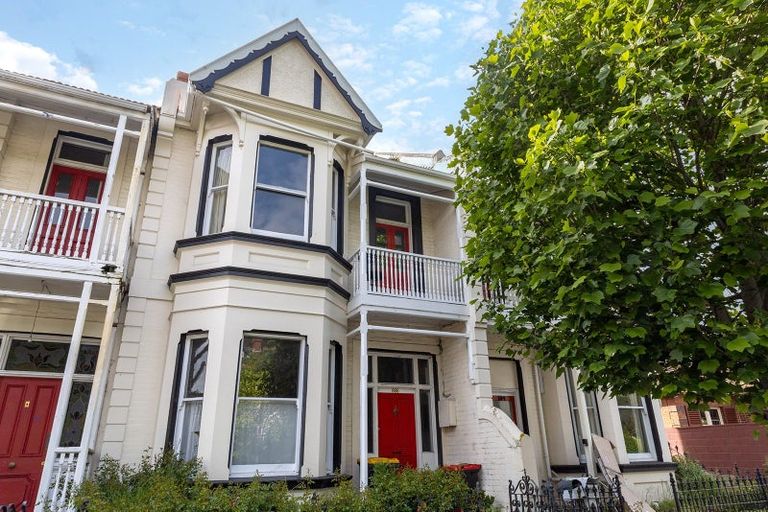 Photo of property in 886 George Street, North Dunedin, Dunedin, 9016