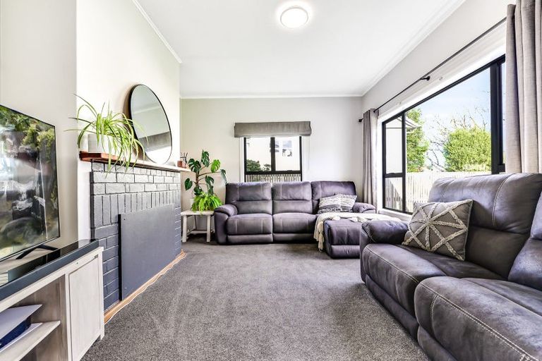 Photo of property in 16 Marire Avenue, Frankton, Hamilton, 3204