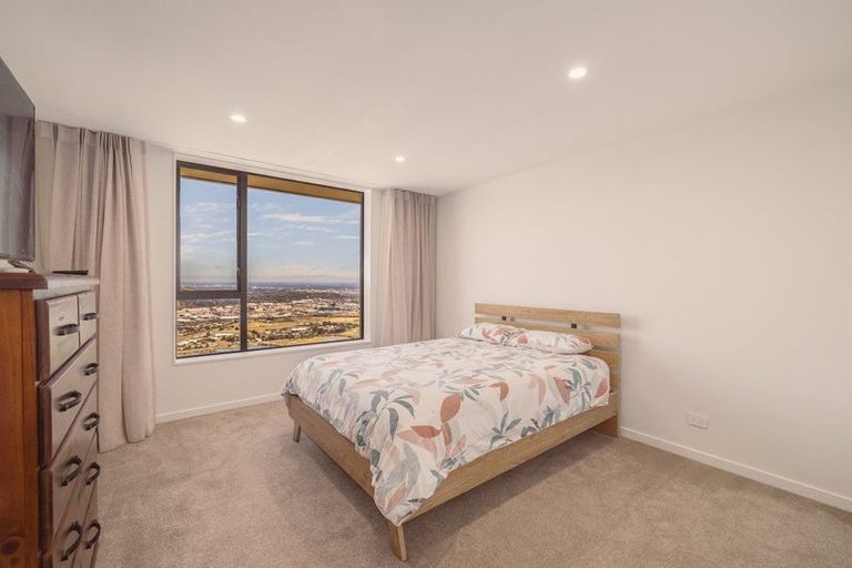 Photo of property in 4 Plains View, Mount Pleasant, Christchurch, 8081