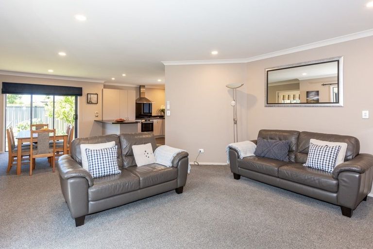 Photo of property in 9 Chenin Place, Greenmeadows, Napier, 4112