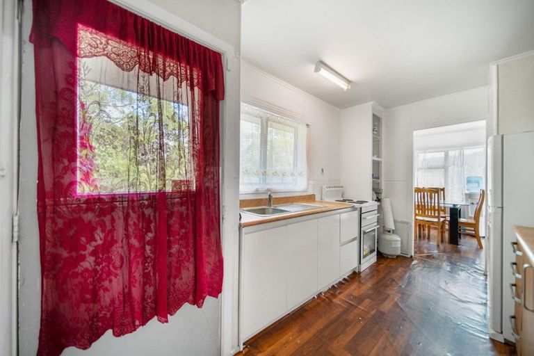 Photo of property in 12 Bolton Place, Otara, Auckland, 2023
