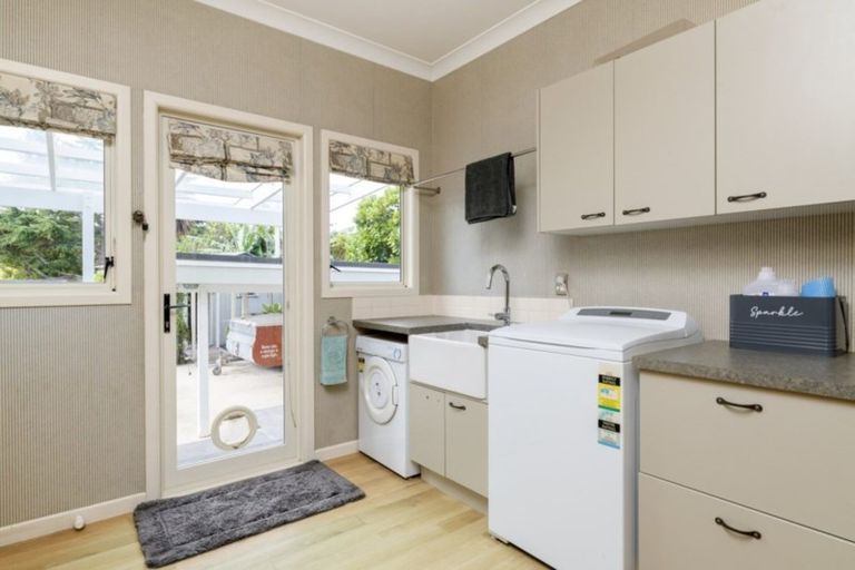 Photo of property in 19 Sherwood Street, Otumoetai, Tauranga, 3110