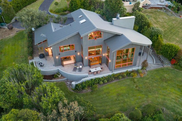 Photo of property in 45 The Strand, Fitzherbert, Palmerston North, 4410