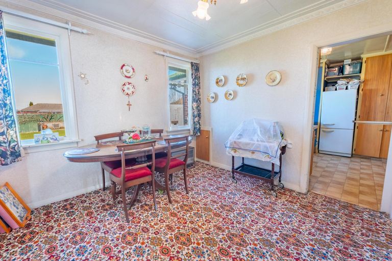 Photo of property in 25 Hughes Street, Waimate, 7924
