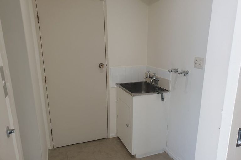 Photo of property in 26 Winston Street, Crofton Downs, Wellington, 6035