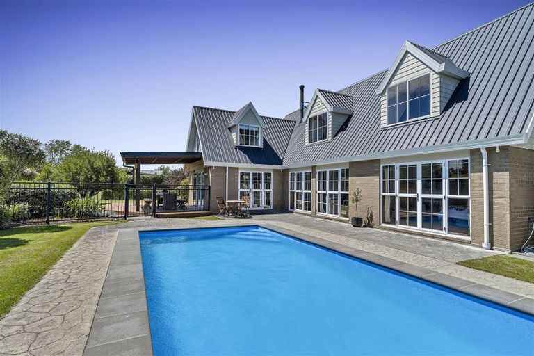 Photo of property in 26 Whitewood Crescent, West Melton, Christchurch, 7675