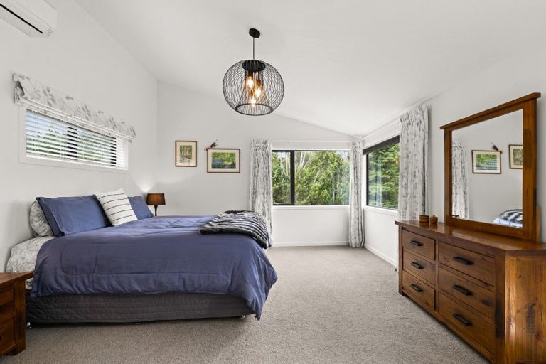 Photo of property in 120 Tauroa Road, Havelock North, 4130