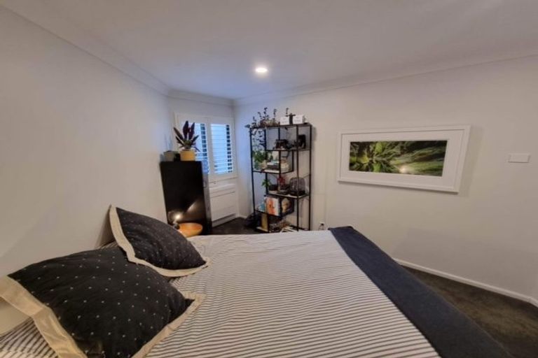 Photo of property in 13/22 Oriental Terrace, Oriental Bay, Wellington, 6011