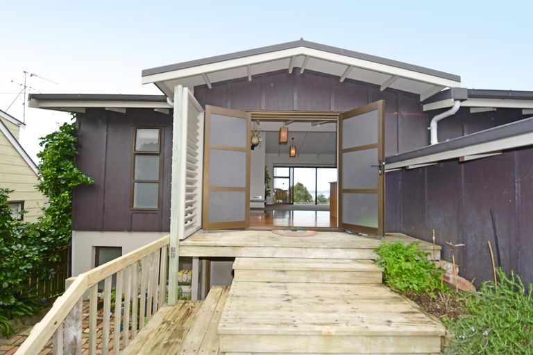 Photo of property in 71 Clinton Road, Tawharanui Peninsula, Warkworth, 0986