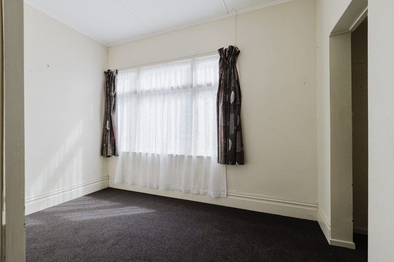 Photo of property in 23 Bourke Street, Palmerston North, 4410