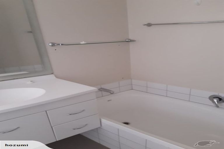 Photo of property in 42/64 Kawaha Point Road, Kawaha Point, Rotorua, 3010