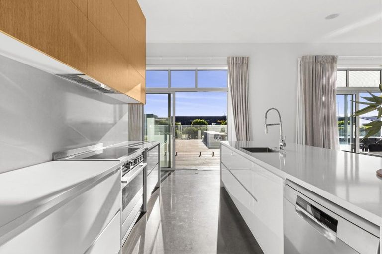 Photo of property in 1 Alan Livingston Drive, Cambridge, 3434