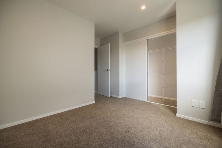 Photo of property in 2/14 Parson Lane, Papatoetoe, Auckland, 2025