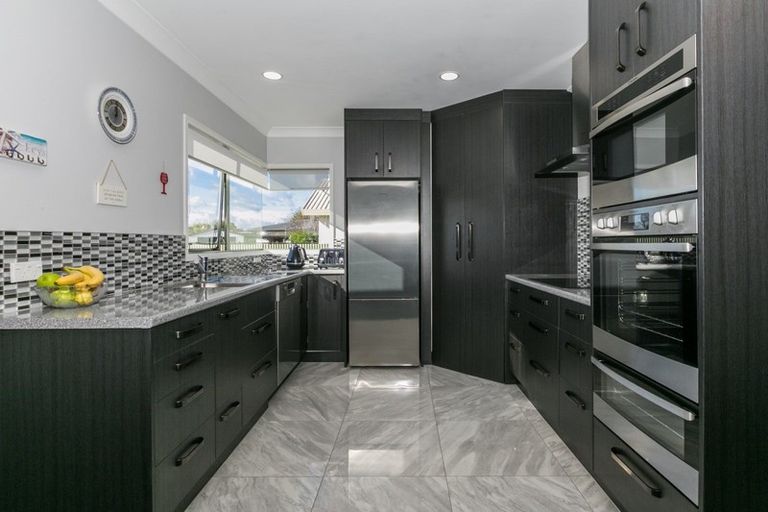 Photo of property in 1/68 Guppy Road, Greenmeadows, Napier, 4112