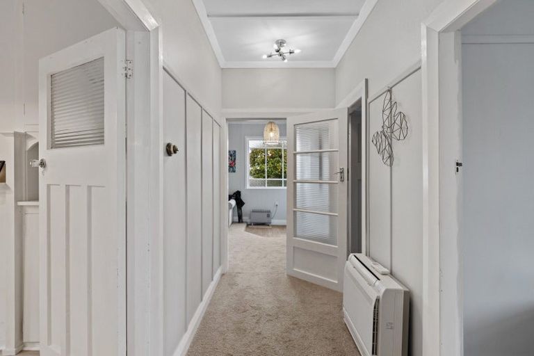 Photo of property in 19 Don Street, Oamaru North, Oamaru, 9400