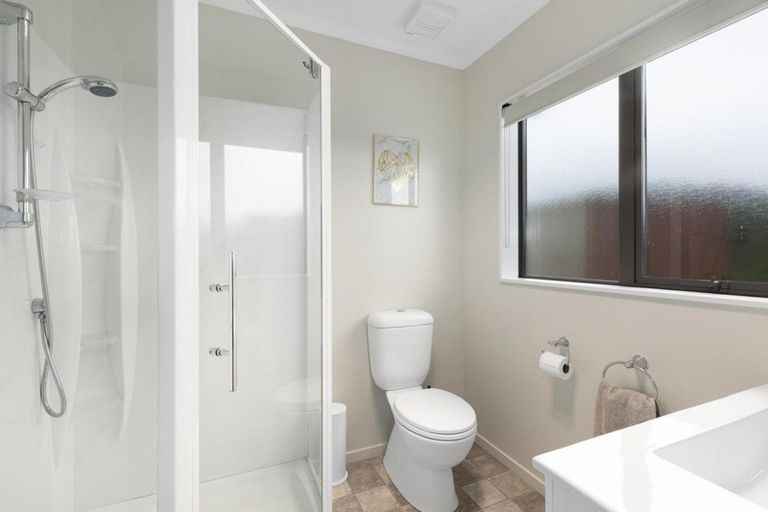 Photo of property in 22 Havana Rise, Grenada Village, Wellington, 6037