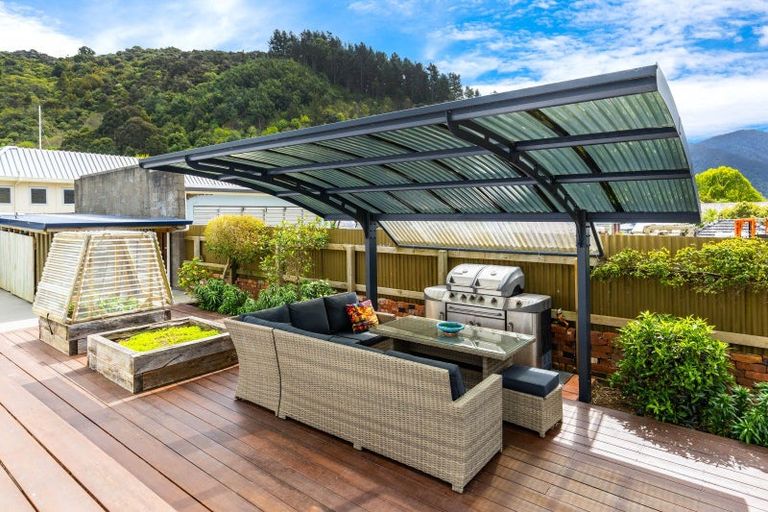 Photo of property in 55 Main Rd Havelock, Havelock, 7100