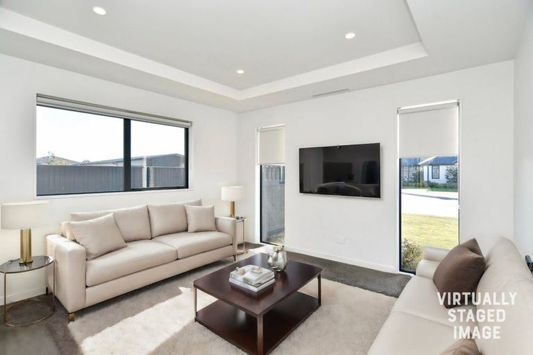 Photo of property in 11 Saint James Place, Rangiora, 7400