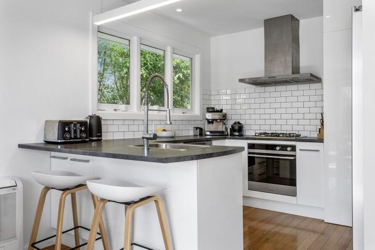 Photo of property in 93 Stanbury Avenue, Somerfield, Christchurch, 8024