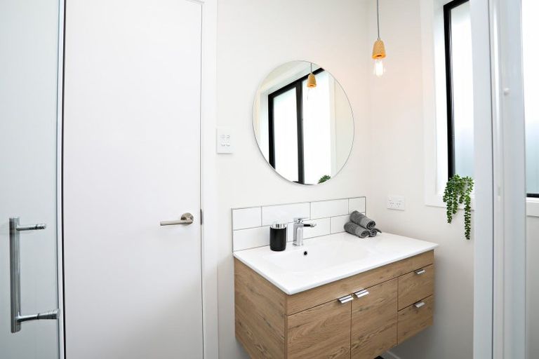 Photo of property in 37a Holloway Street, Waikiwi, Invercargill, 9810