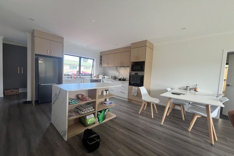 Photo of property in 2/42 Balmerino Crescent, Pukete, Hamilton, 3200