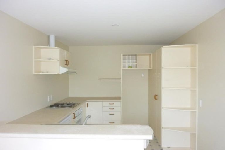 Photo of property in 2/30 Newnham Terrace, Upper Riccarton, Christchurch, 8041