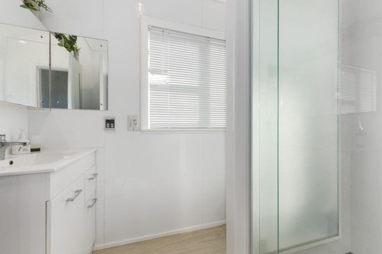 Photo of property in 140 Cuba Street, Petone, Lower Hutt, 5012