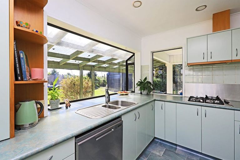 Photo of property in 122 State Highway 2, Waipatu, Hastings, 4172