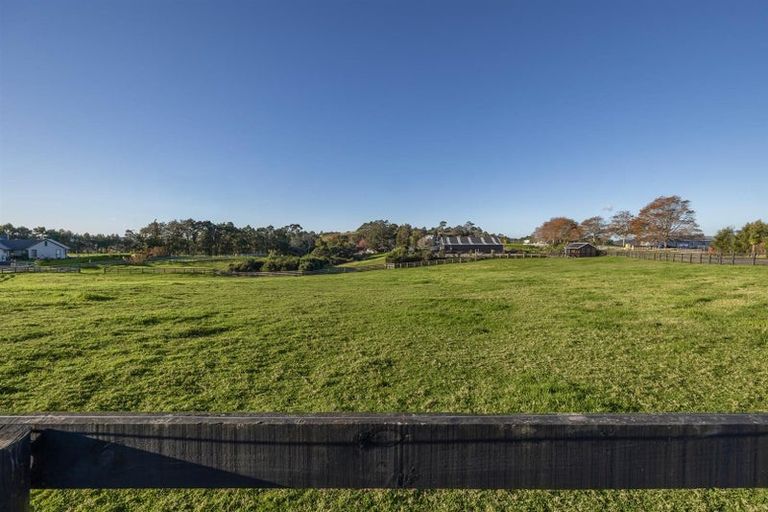 Photo of property in 20a Diamond Lane, Riverhead, 0793