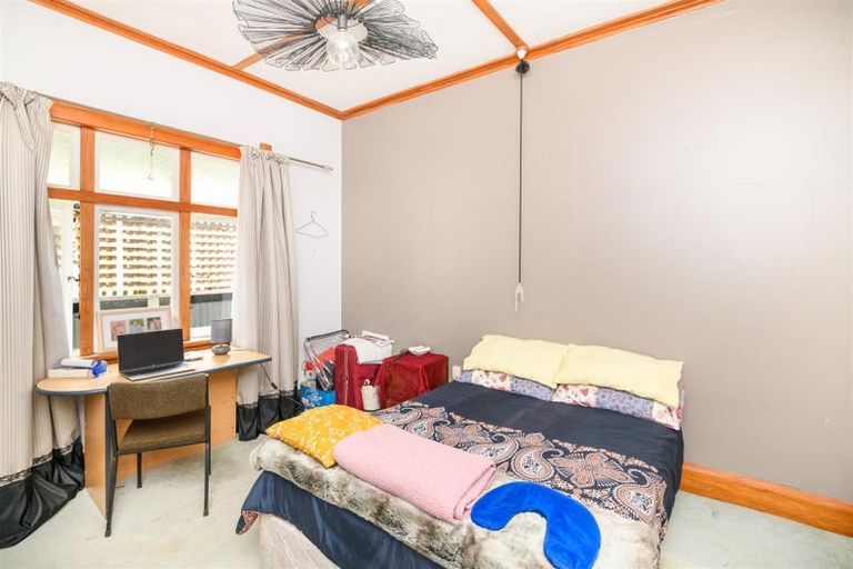 Photo of property in 14 Hunia Street, Marton, 4710