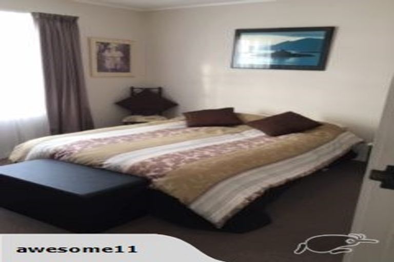 Photo of property in 11 Skelton Crescent, Paparoa, 0571