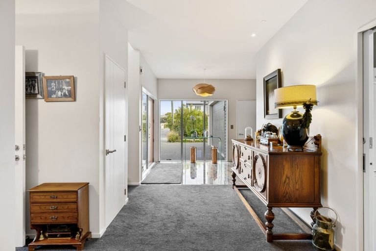 Photo of property in 11 Plynlimon Road, Fendalton, Christchurch, 8052