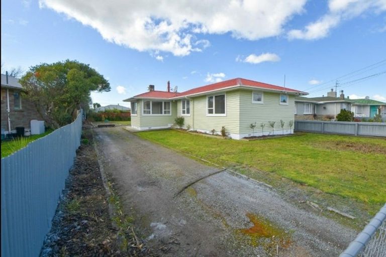Photo of property in 16 Margaret Street, Solway, Masterton, 5810