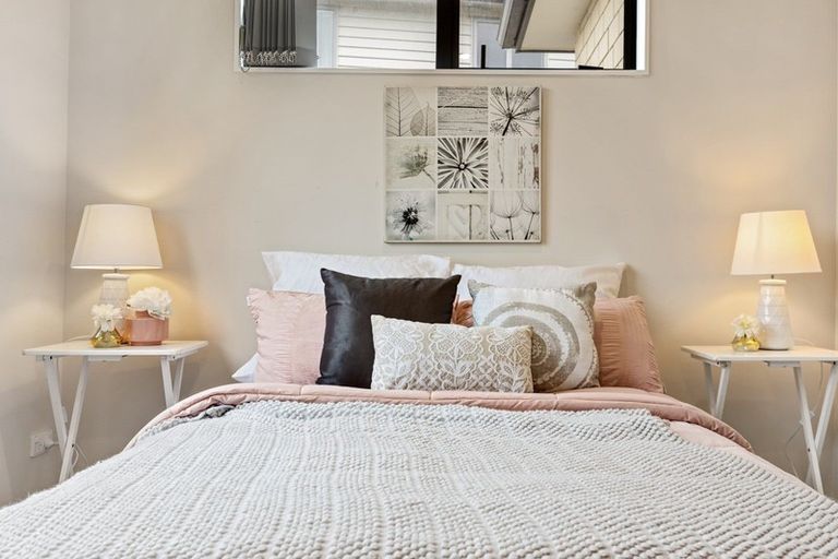 Photo of property in 9 Mettam Drive, Swanson, Auckland, 0614