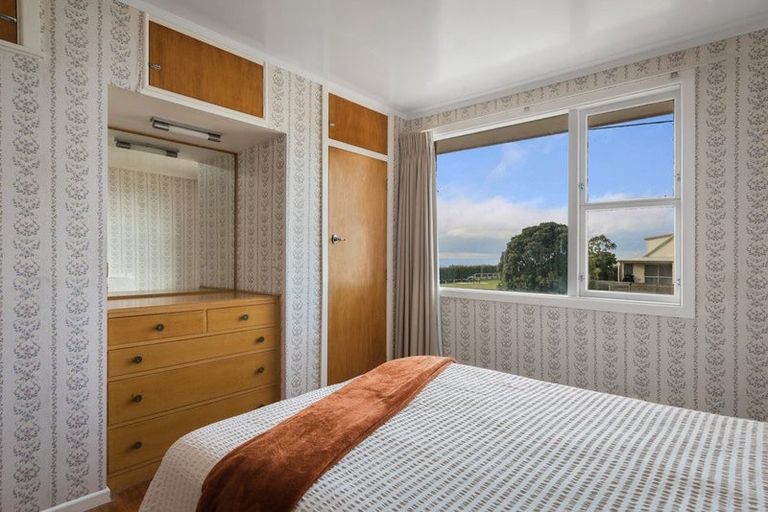 Photo of property in 2 Hillary Street, Waihi Beach, 3611