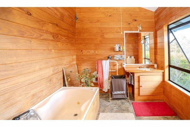 Photo of property in 292 Opito Bay Road, Kerikeri, 0294