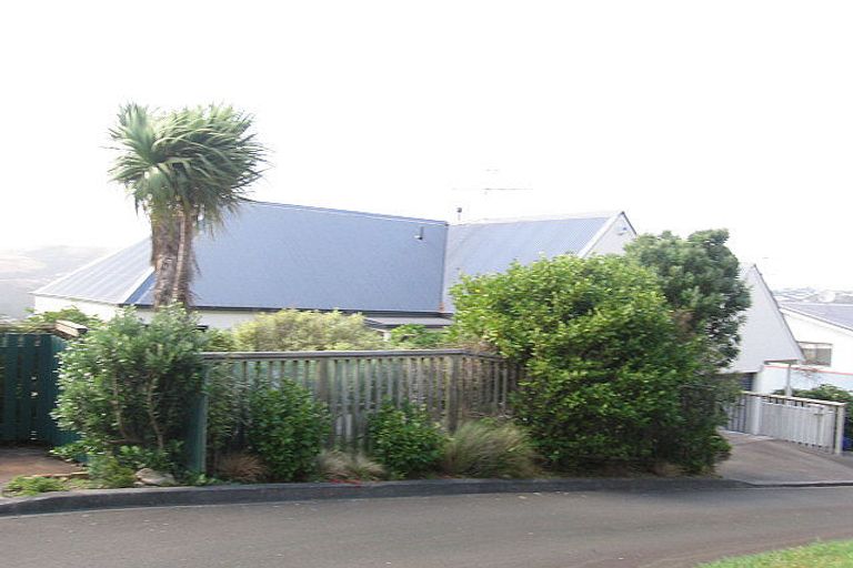 Photo of property in 56 Cunliffe Street, Churton Park, Wellington, 6037