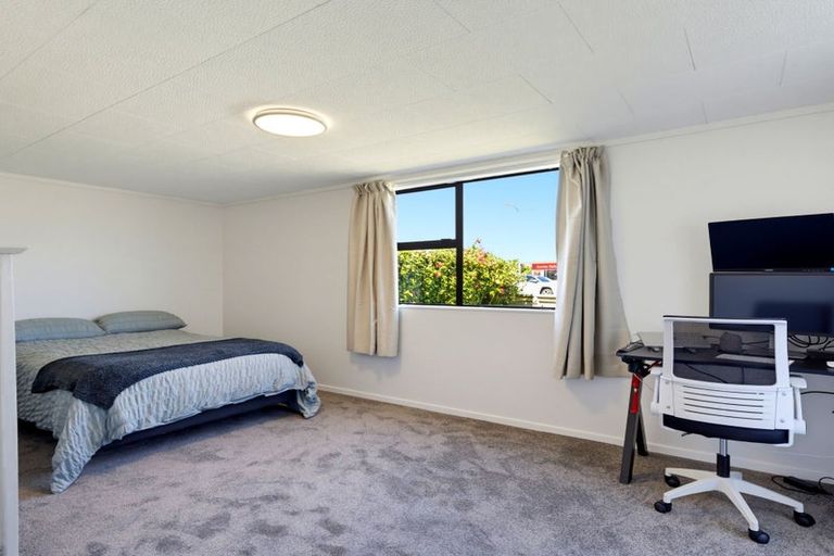 Photo of property in 10 Te Kupe Road, Paraparaumu Beach, Paraparaumu, 5032