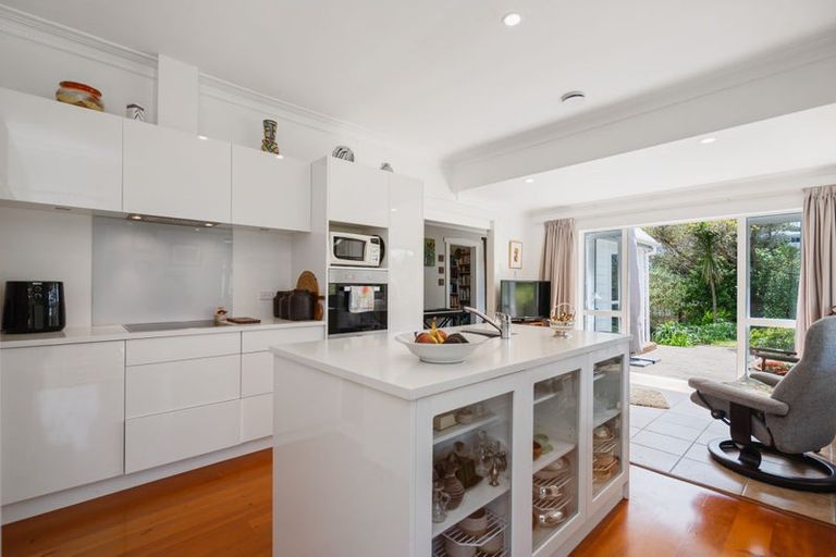 Photo of property in 1 Taurikura Street, Whangarei Heads, Whangarei, 0174