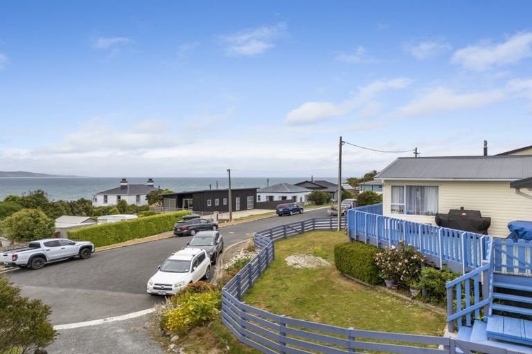 Photo of property in 31 Hill Street, Kaka Point, Balclutha, 9271