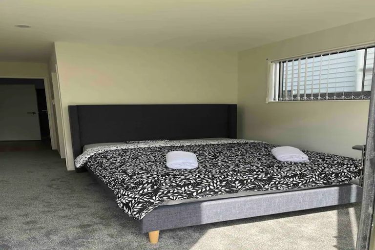 Photo of property in 166b Rathgar Road, Henderson, Auckland, 0610