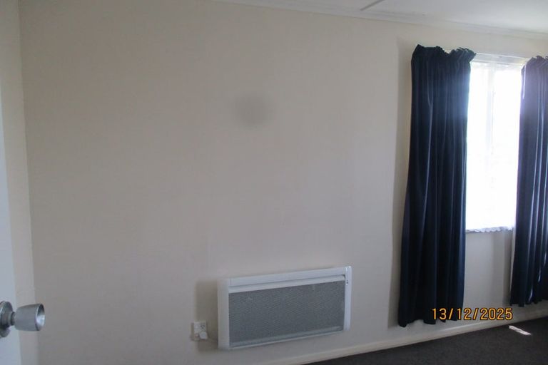 Photo of property in 62 Chaffey Crescent, Titahi Bay, Porirua, 5022