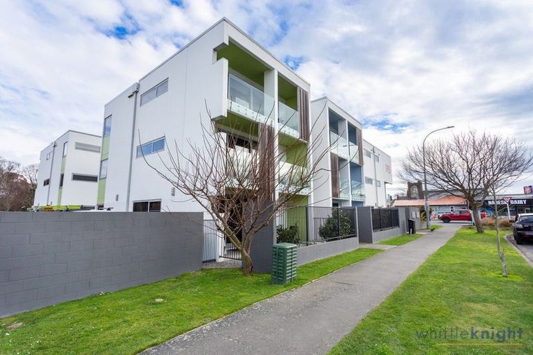 Photo of property in 2/193h Rattray Street, Riccarton, Christchurch, 8041