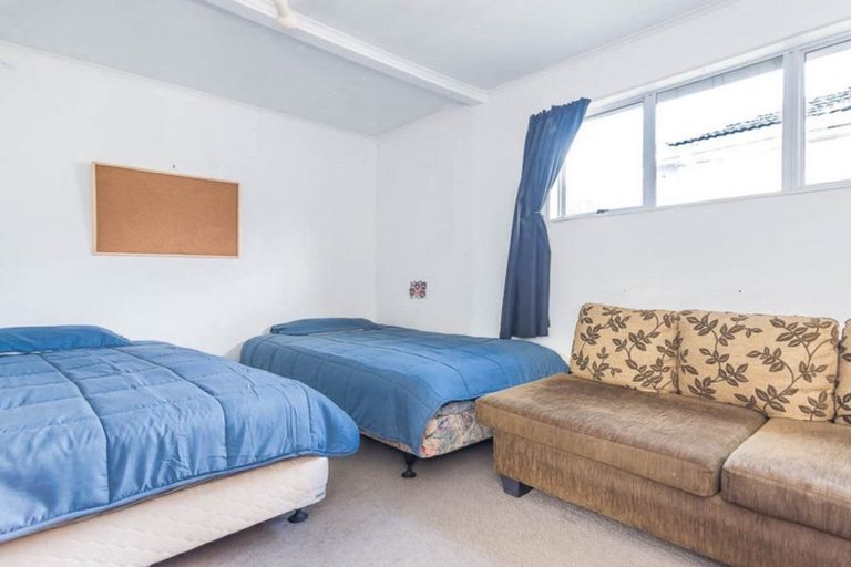 Photo of property in 29 Rosier Road, Glen Eden, Auckland, 0602